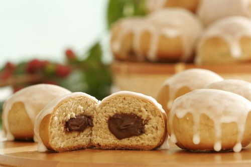 Pezinhos de caf recheados com chocolate