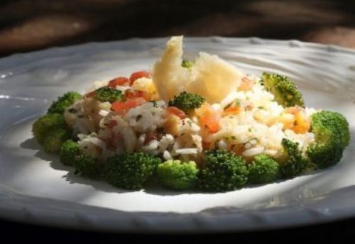 Arroz de brcolis com bacalhau  fcil e delicioso