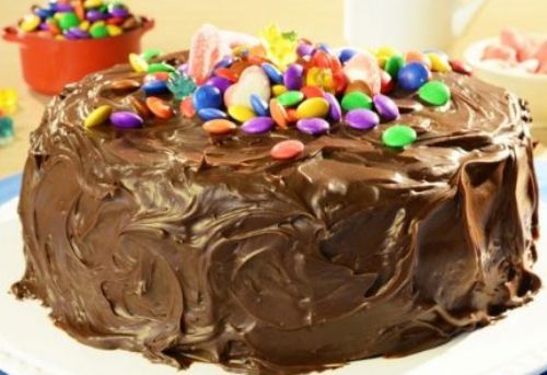 Este bolo de chocolate  irresistvel