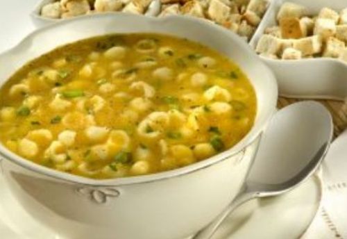 Prepare sopa de abbora saborosa e com baixa caloria