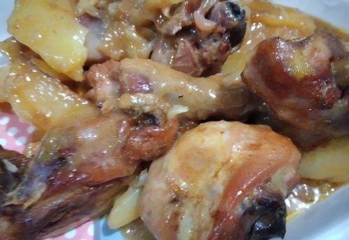 Frango assado com batata ao molho de Coca-Cola  uma delcia